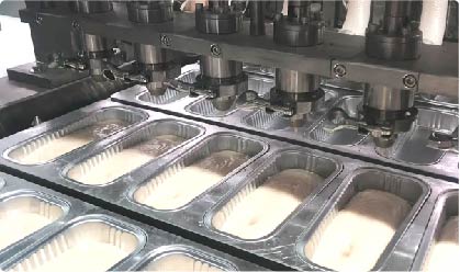 Aluminum foil tray filling and sealing  machine for durian paste
