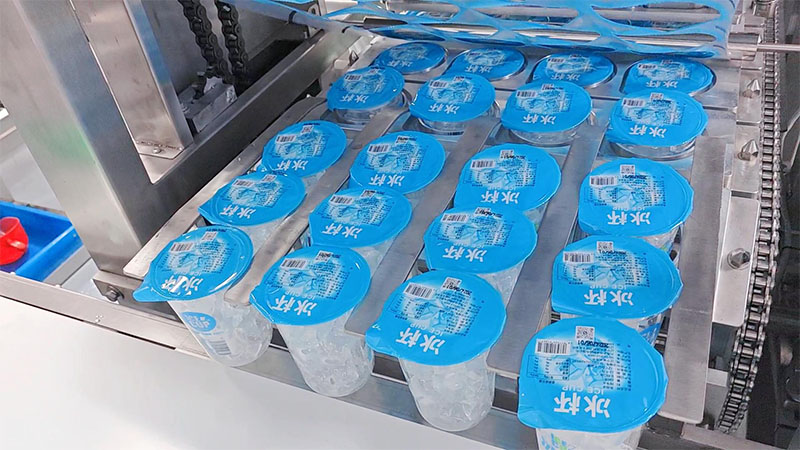 Automatic four lines ice cube cup filling sealing machine