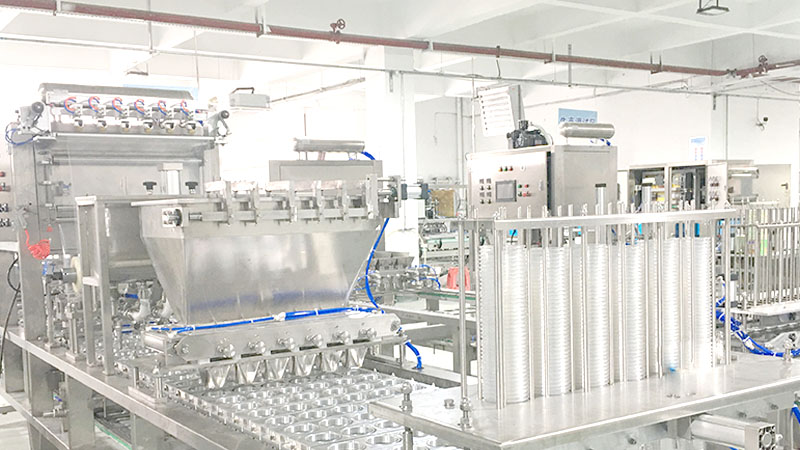 The main part of the machine is made of stainless steel, which can ensure the durability of the machine and the hygiene of the production line.